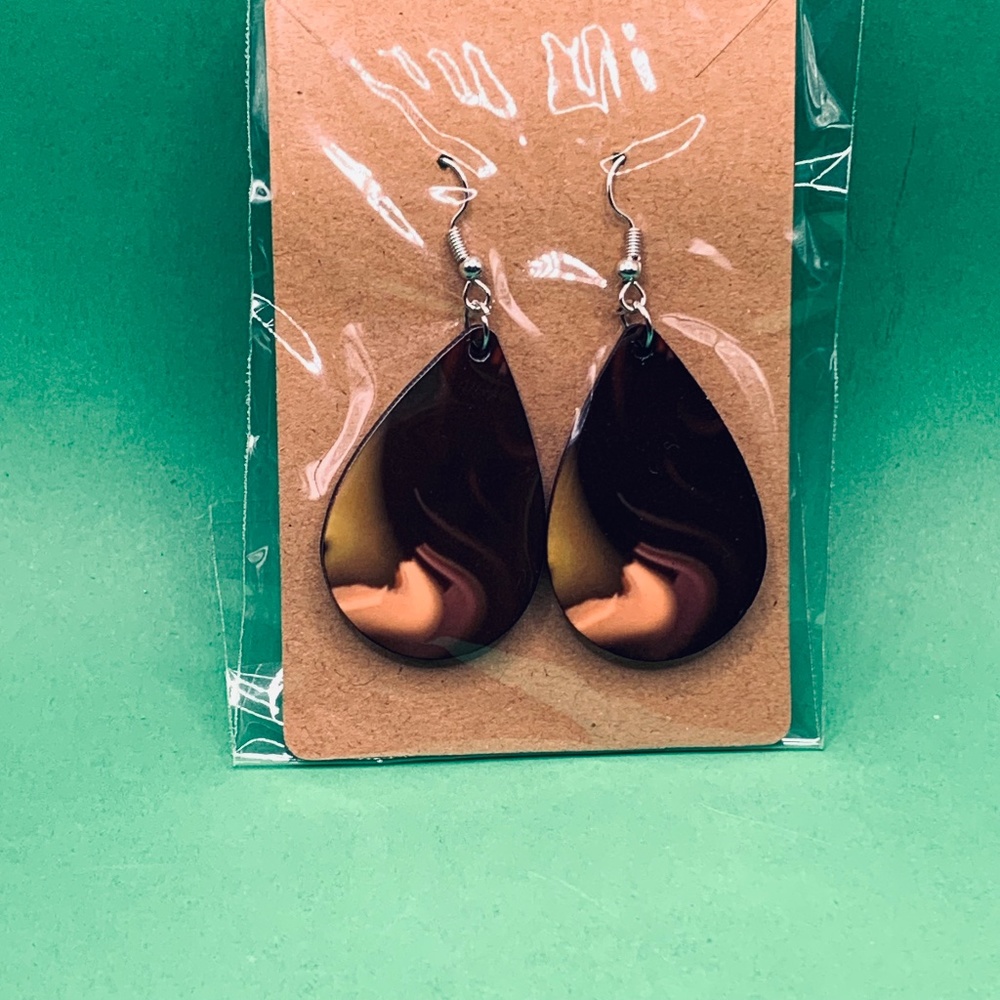 Earrings - Picture 7 of 16